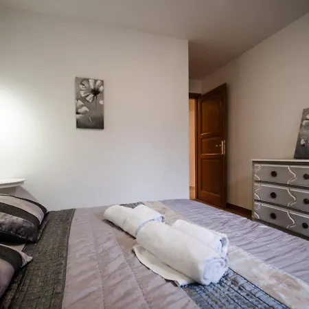 Apartment Bel Avec Parking Et Wifi Au Centre De - Fr-1-343-187 *